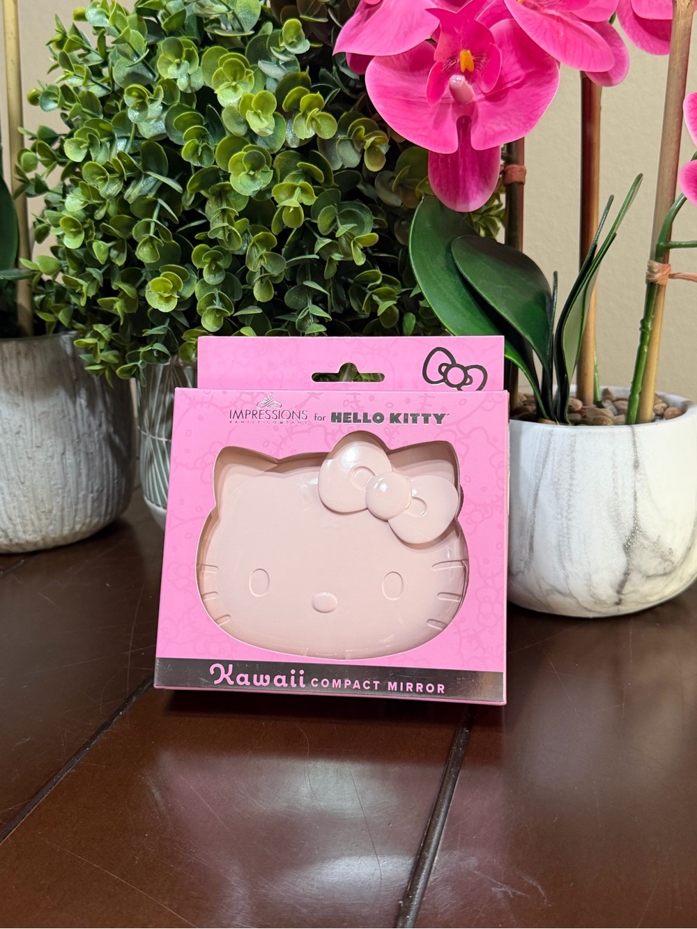 Hello Kitty impressions Vanity Mirror NWT